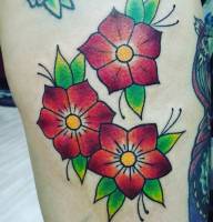 Tattoo de 3 flores old school