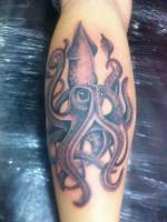 Tattoo de un calamar