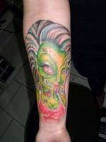 Tattoo de una chica zombie tatuada